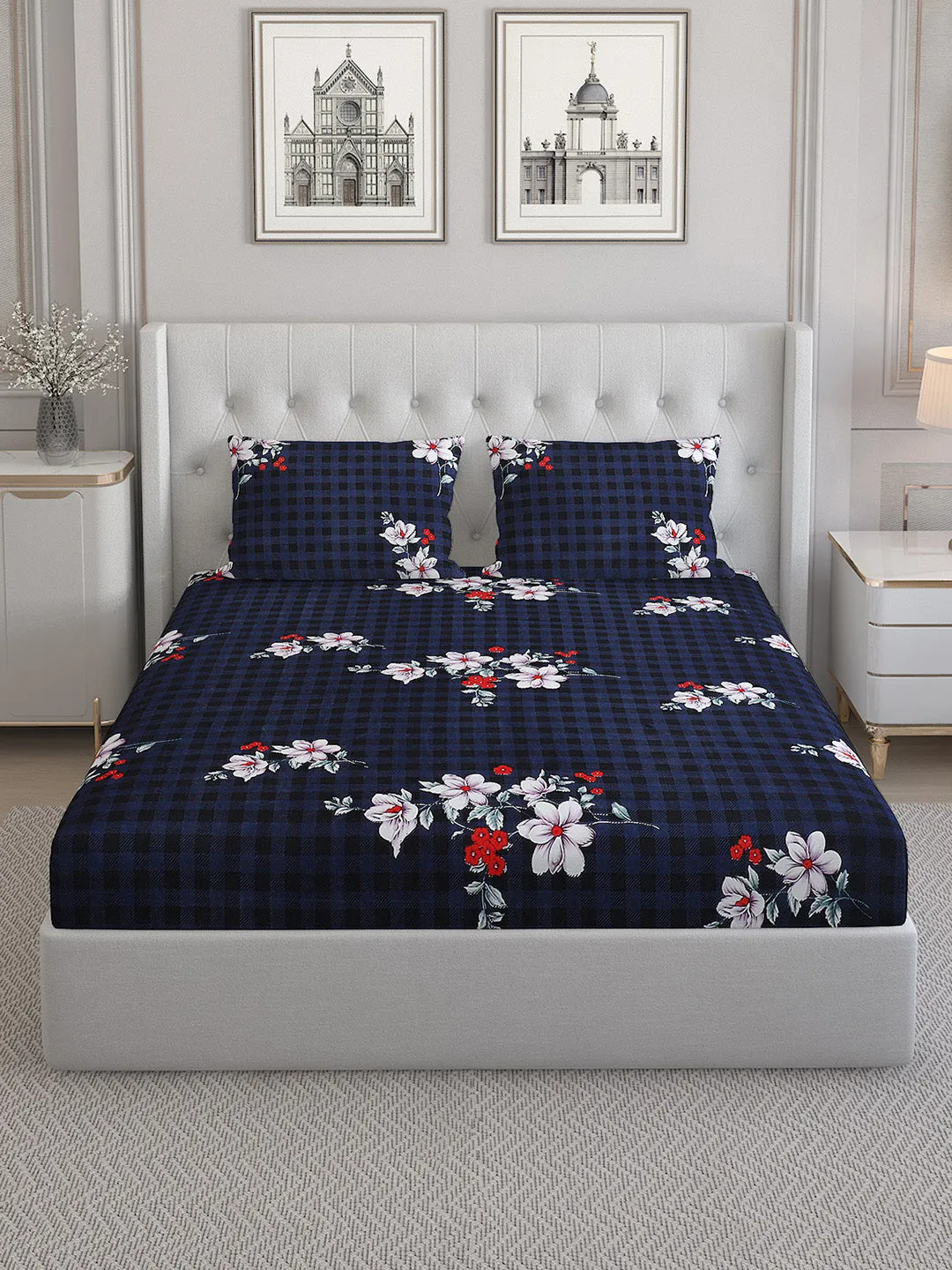 130 GSM  Polyester Double Bed Bedsheet with 2 Pillow Covers