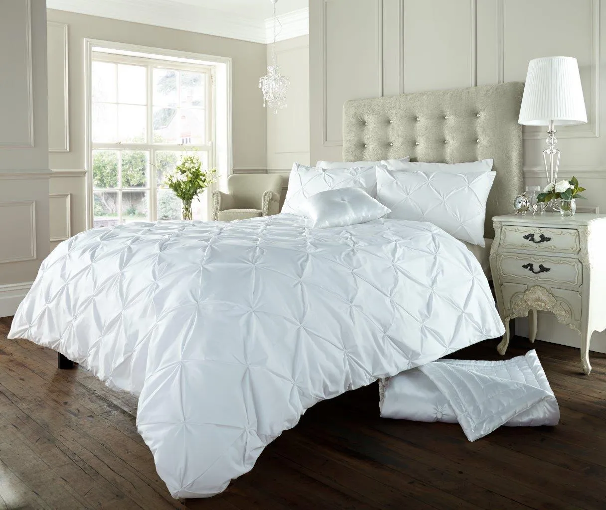 Alford Duvet Set - White