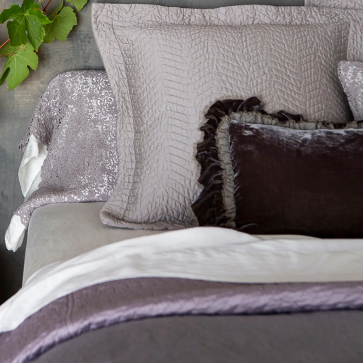 Allora Lace Pillowcase (Single)