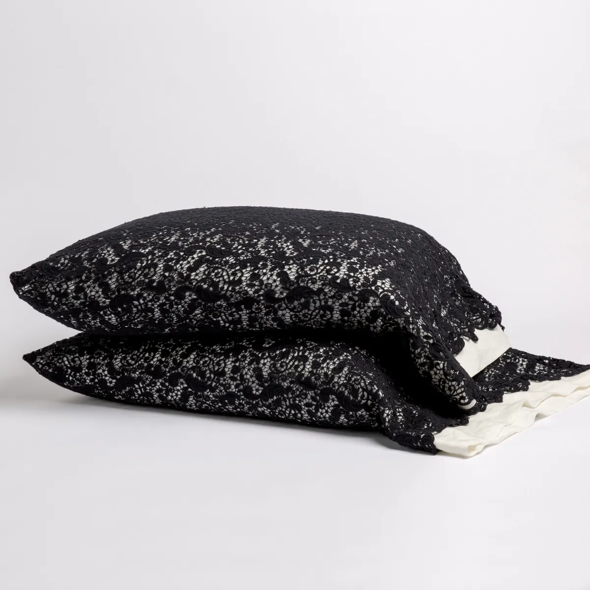 Allora Lace Pillowcase (Single)