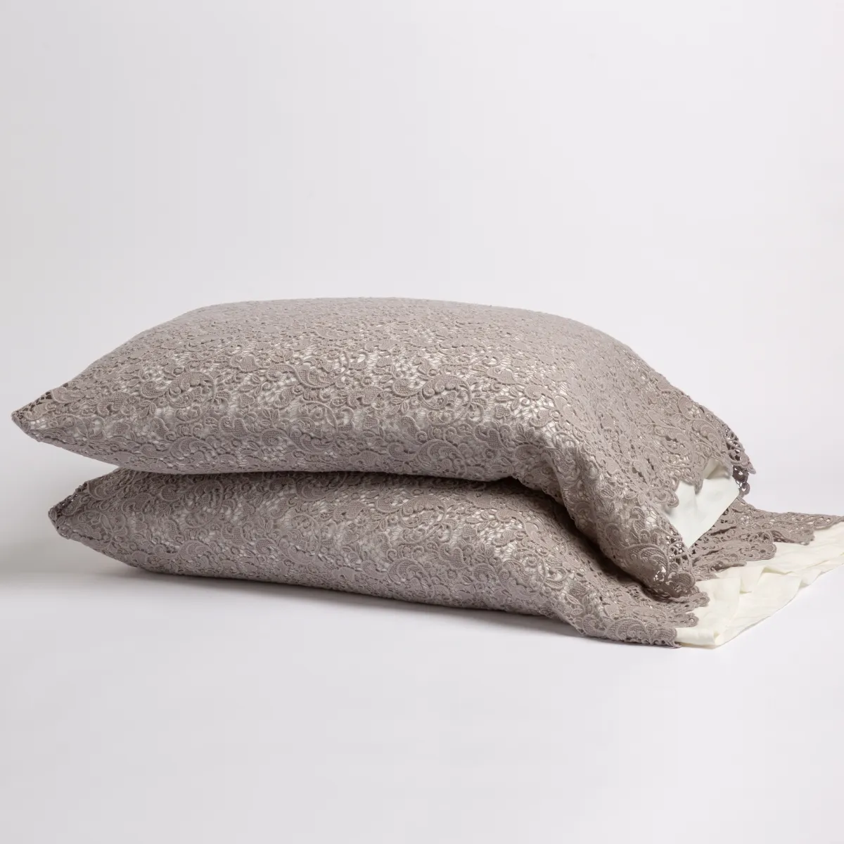 Allora Lace Pillowcase (Single)