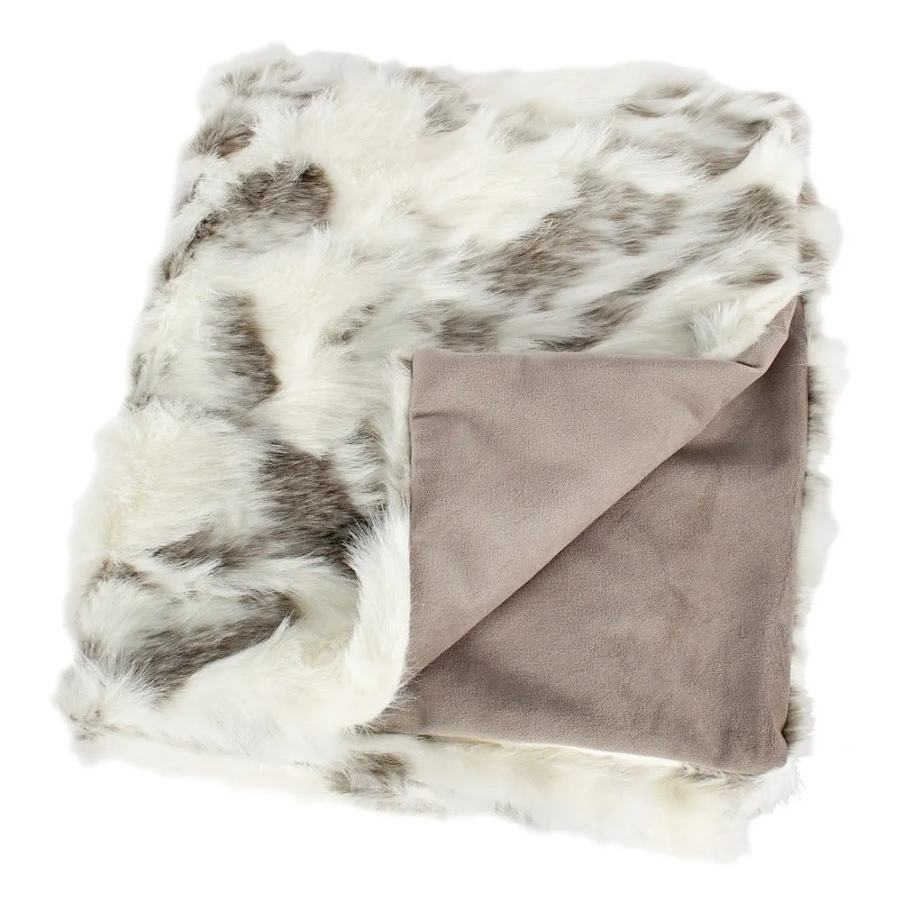 Arctic Fox Faux Fur Throw