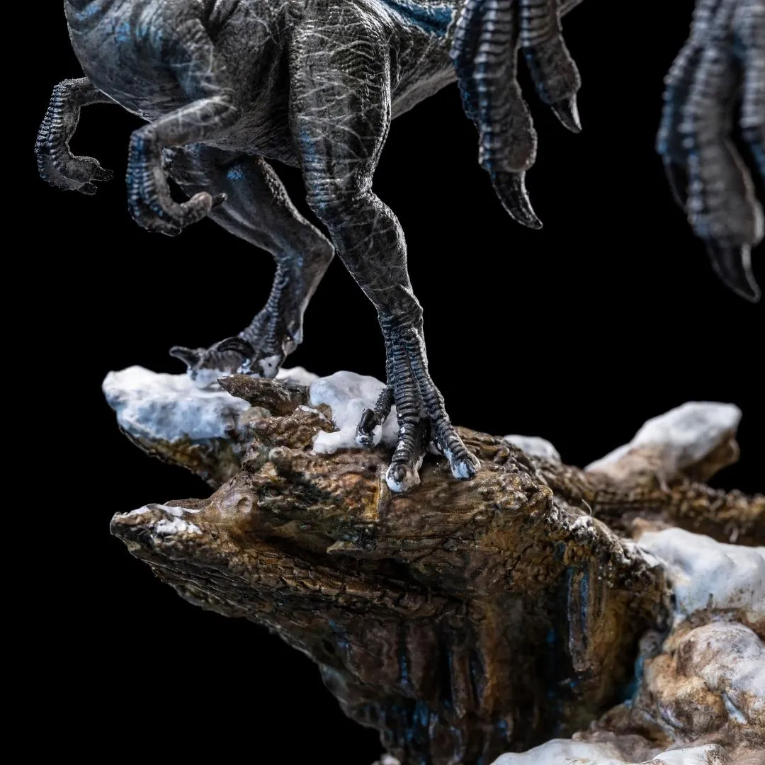 Blue and Beta Jurassic World Dominion Deluxe Art Scale 1/10 Statue by Iron Studios