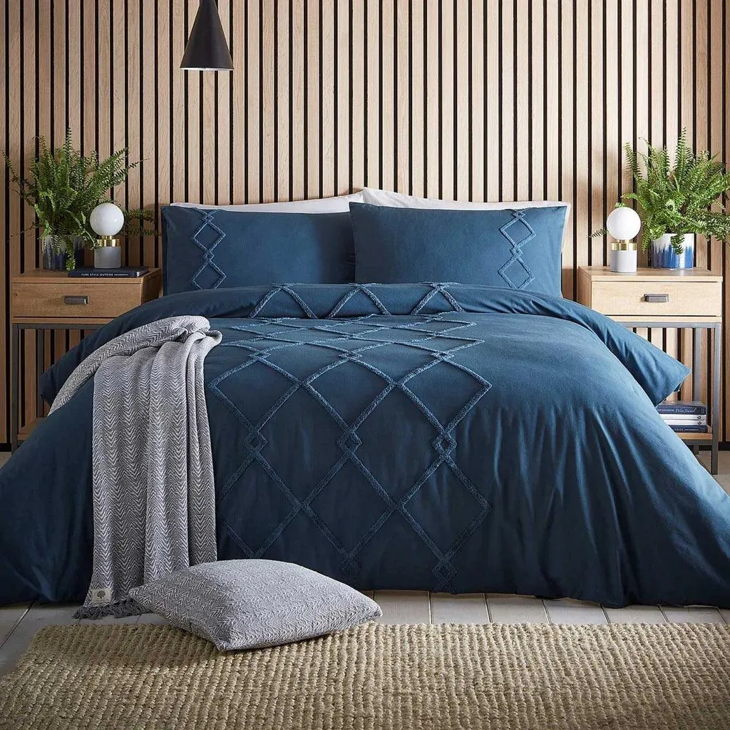 Crisscross Tufted Duvet Cover Set