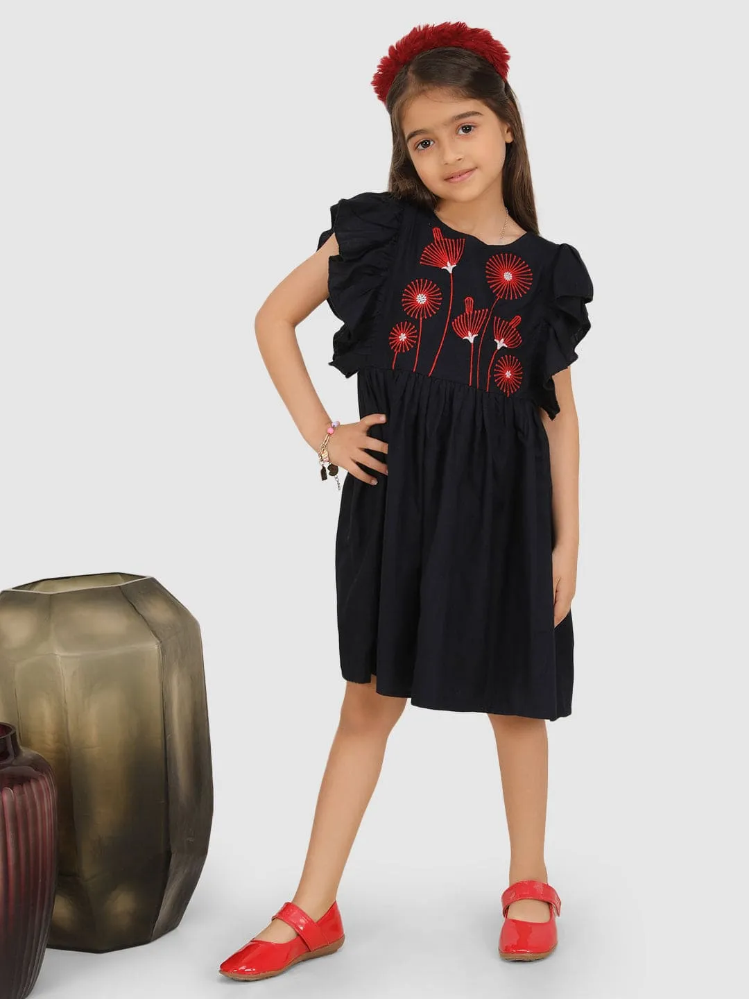 Embellished with Torso embroidery dress-Navy Blue