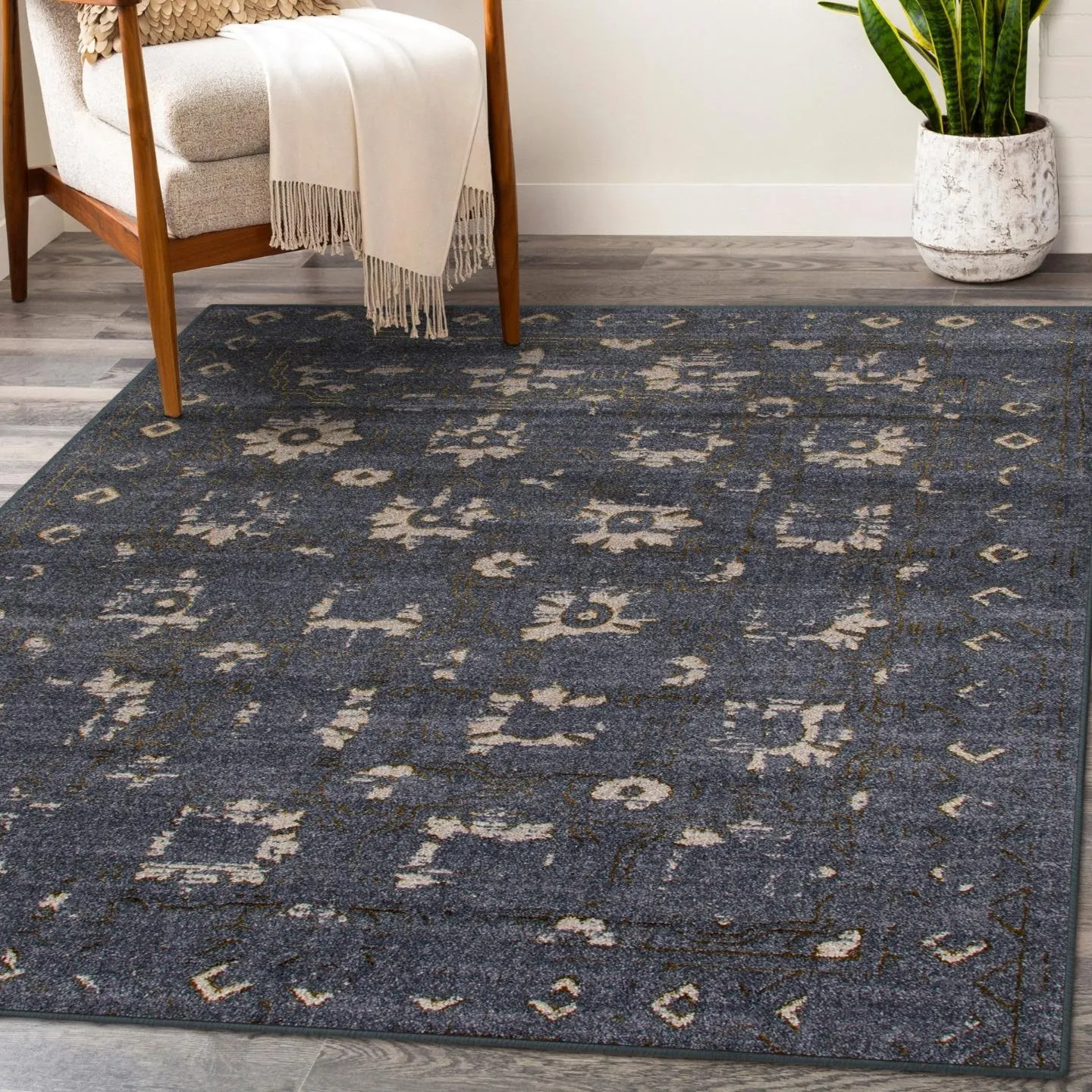 Floral Distressed 6042 Area Rug