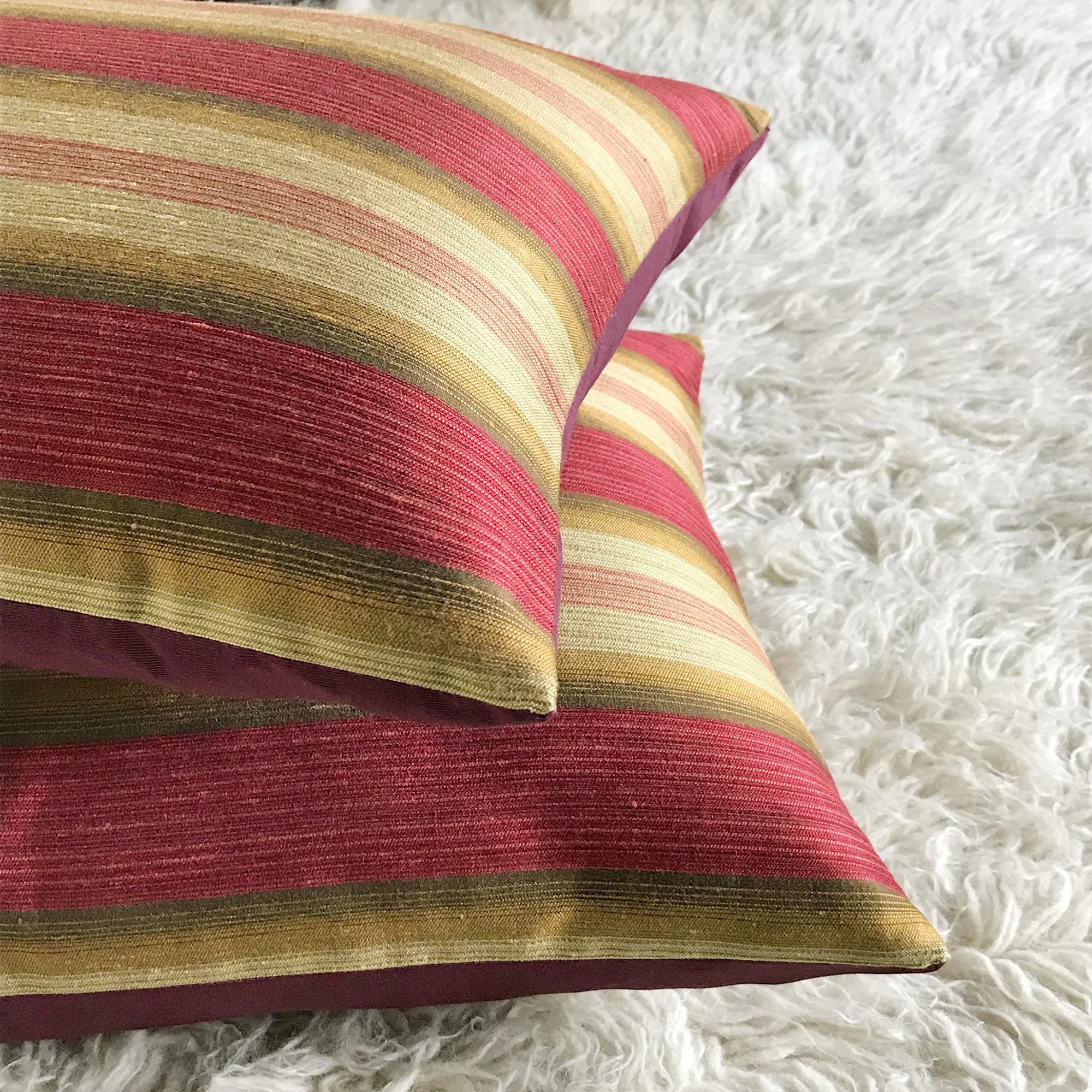 Garnet Gold Wide Stripe Luxury Woven Lumbar Pillow Cover 15x26