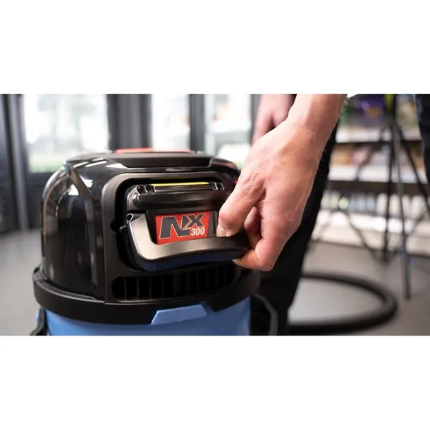 HW761 Numatic Battery Powered Wet & Dry Vacuum Cleaner WBV370NX