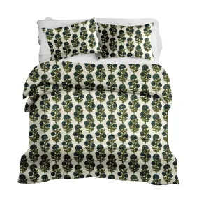 Kathryn in Williamsburg & Olive Duvet Cover