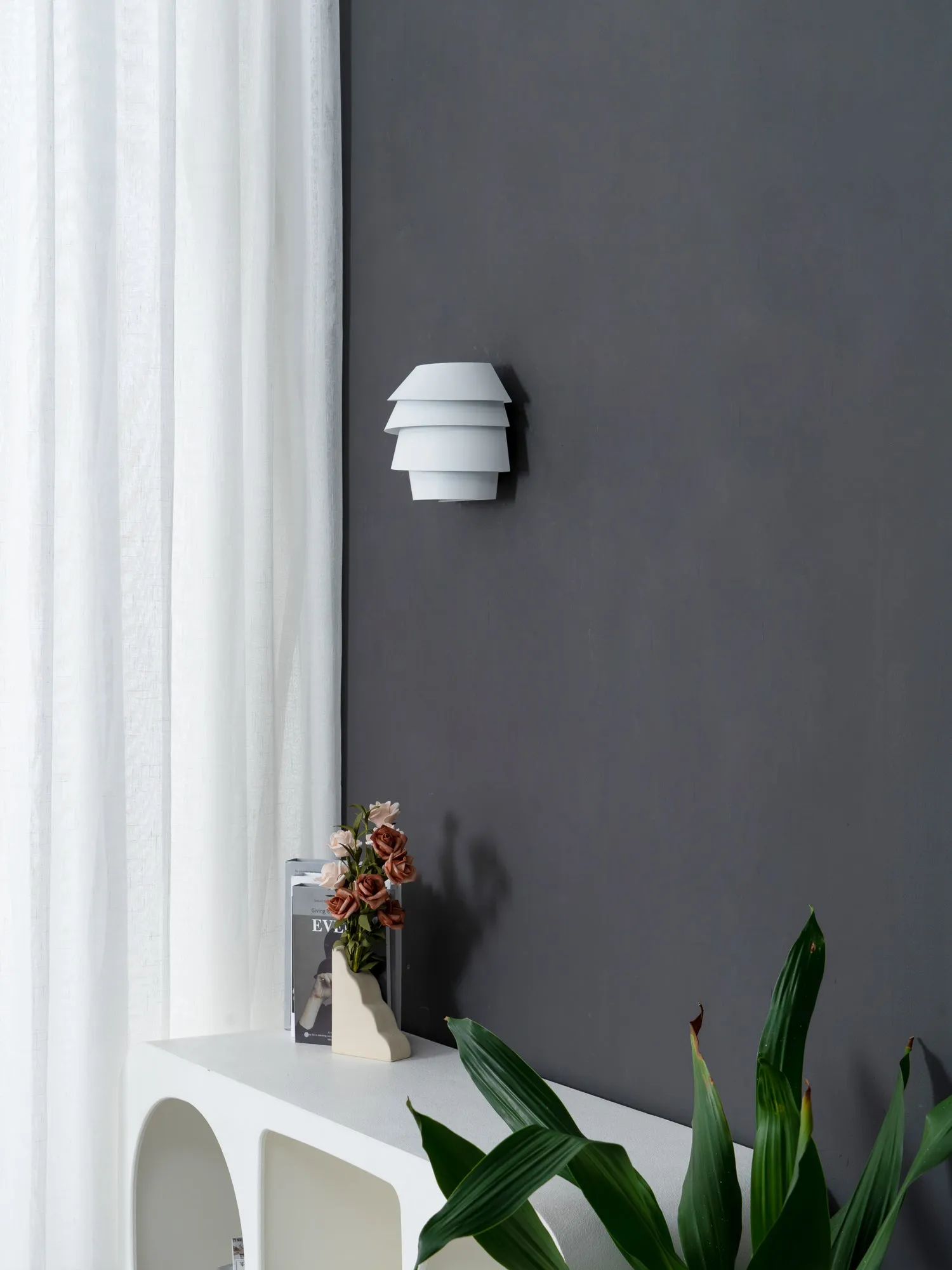 Le Soleil Wall Lamp