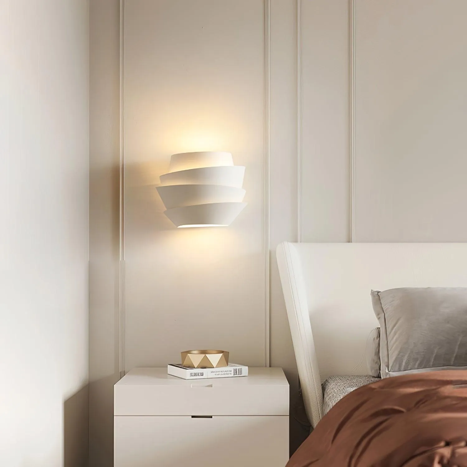 Le Soleil Wall Lamp