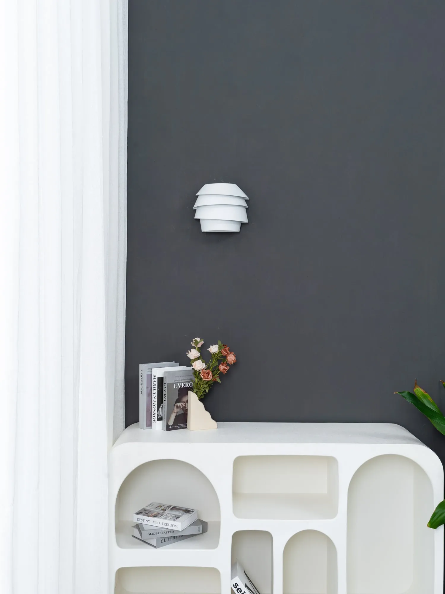 Le Soleil Wall Lamp