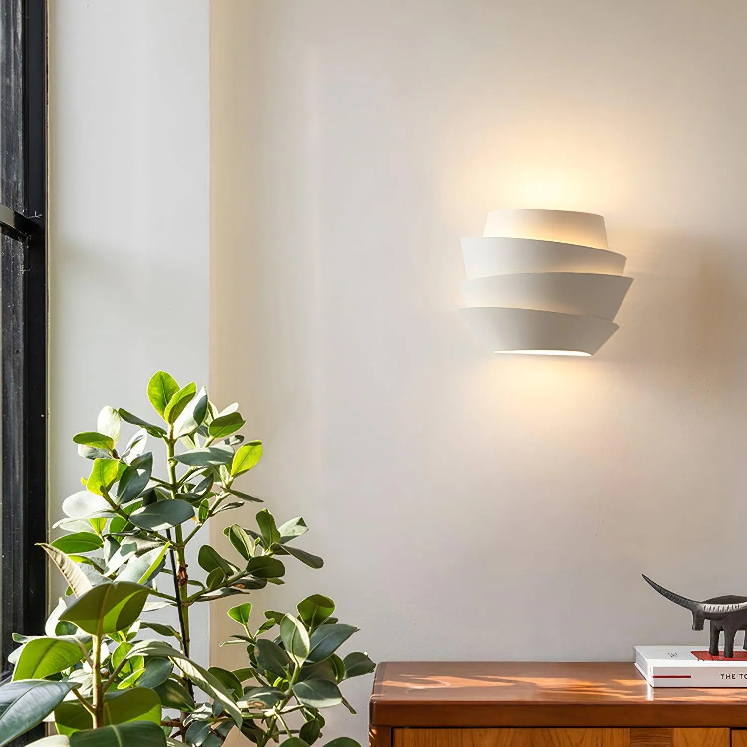 Le Soleil Wall Lamp