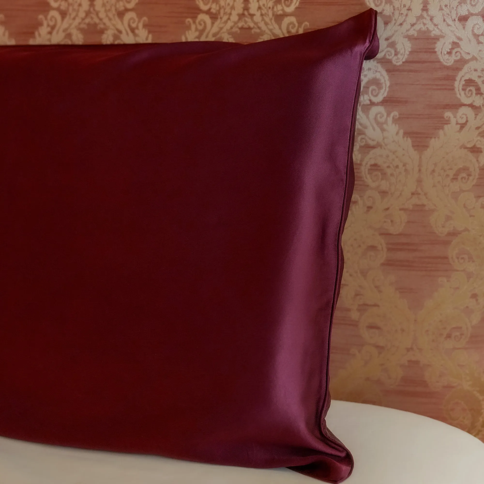 Maroon OEKO-TEX Certified Premium Silk Pillowcase