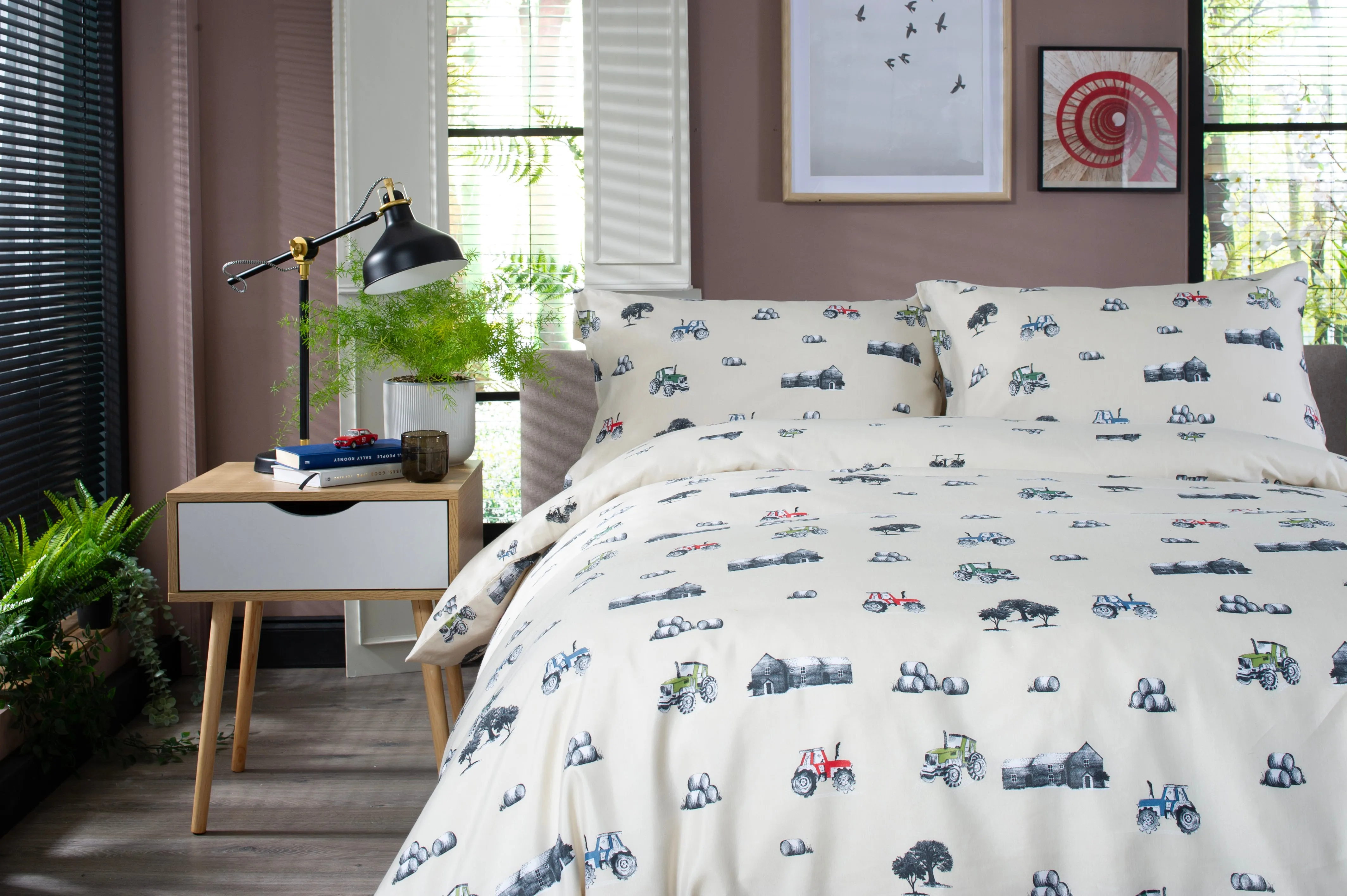 On the Land 200 Count Cotton Rich Bedlinen Duvet Set