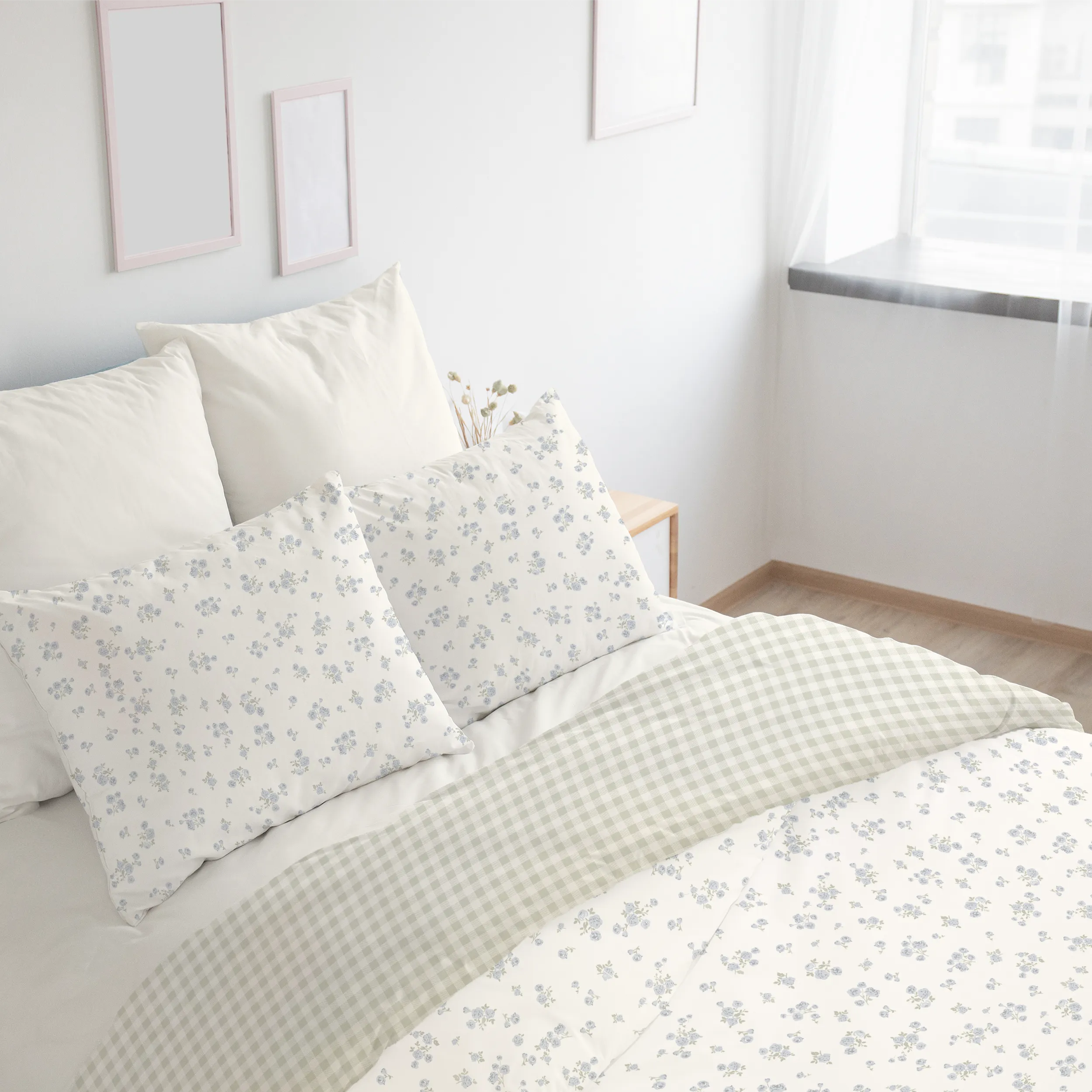 Organic Duvet Cover - Mini Roses & Weaves