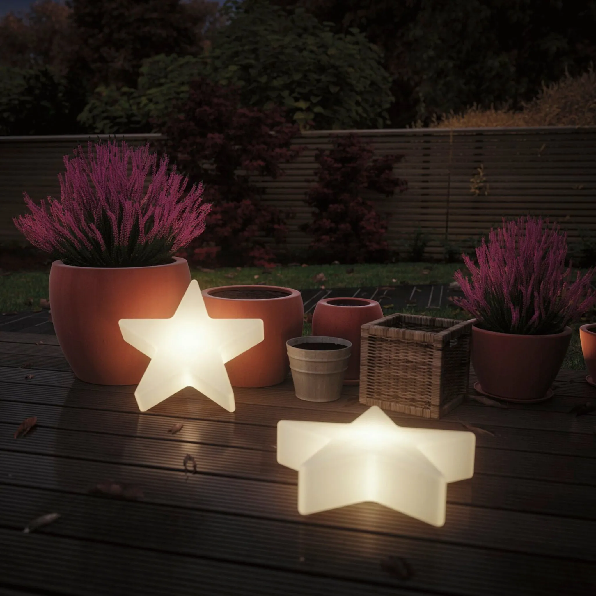 Plug & Shine Outdoor Star 2.8W LED Floor Lamp with Ground Spike in White