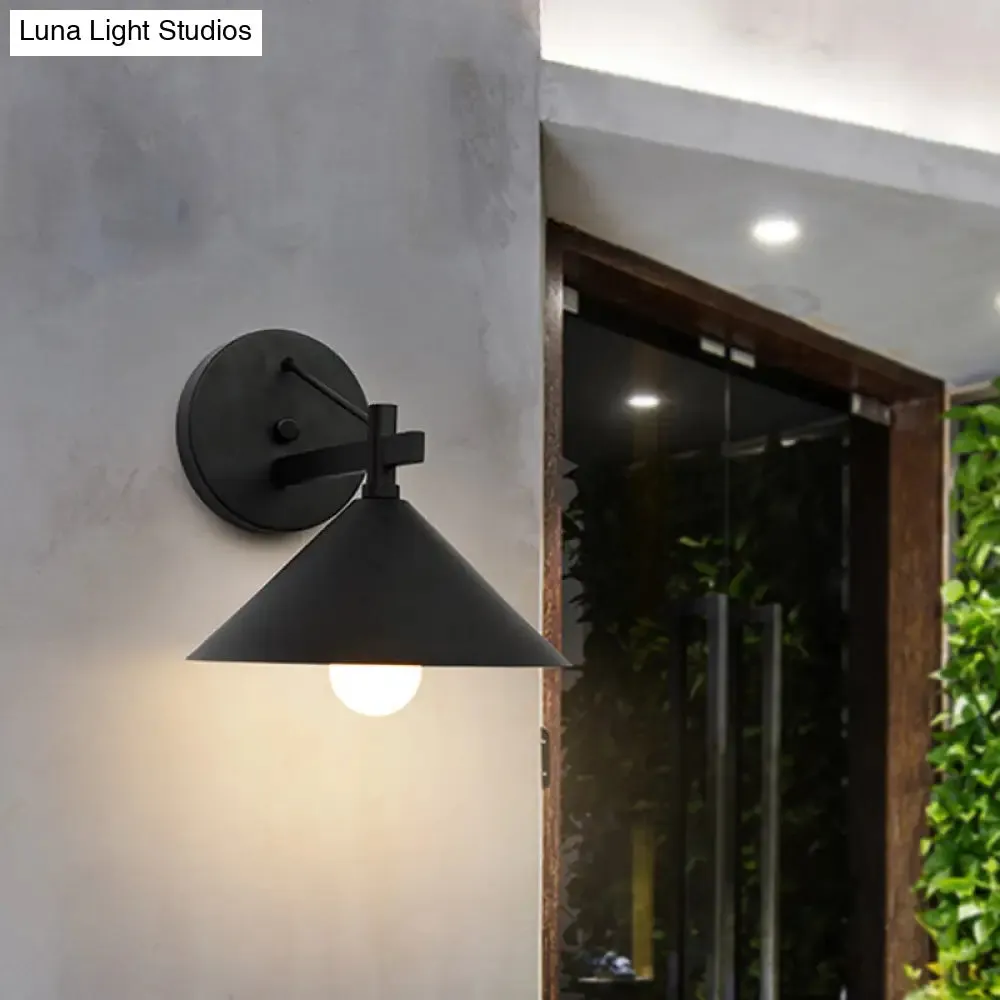 Retro Conical Wall Mount Lamp: Single Light Metal Wall Lighting in Matte Black/Brass/Aged Silver