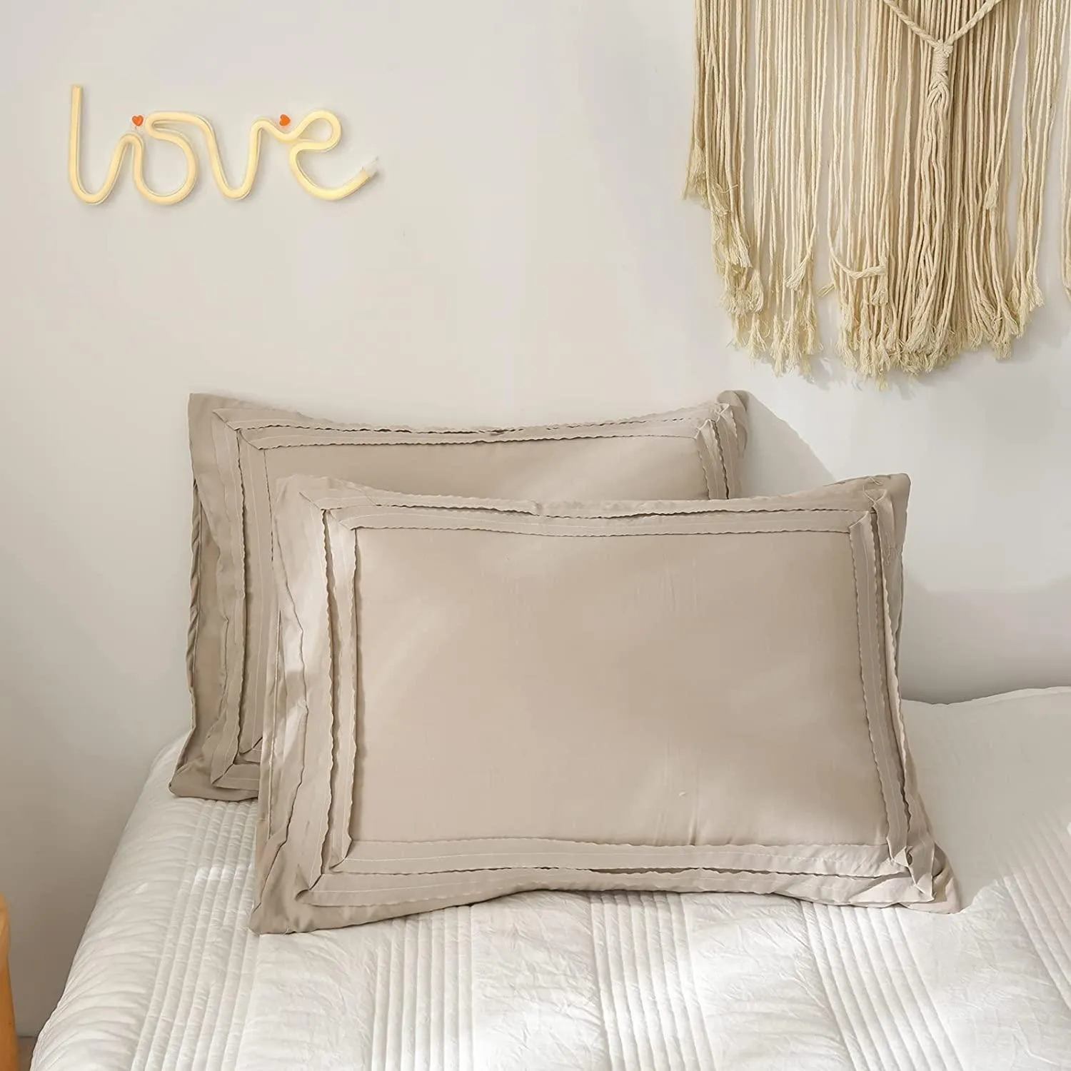 Ruched Lace Duvet Cover Set