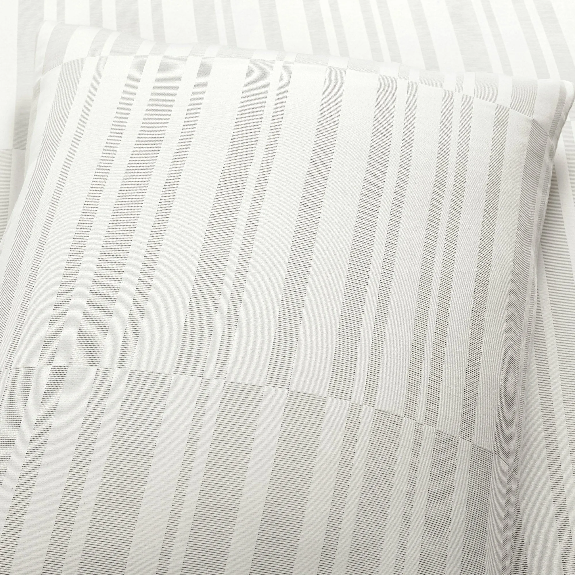 Sawyer Modern Broken Stripe Duvet Cover 3 Piece Set