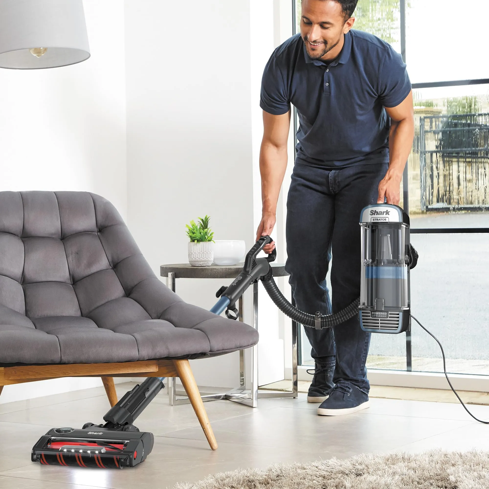 Shark Stratos Upright Vacuum Cleaner (New)