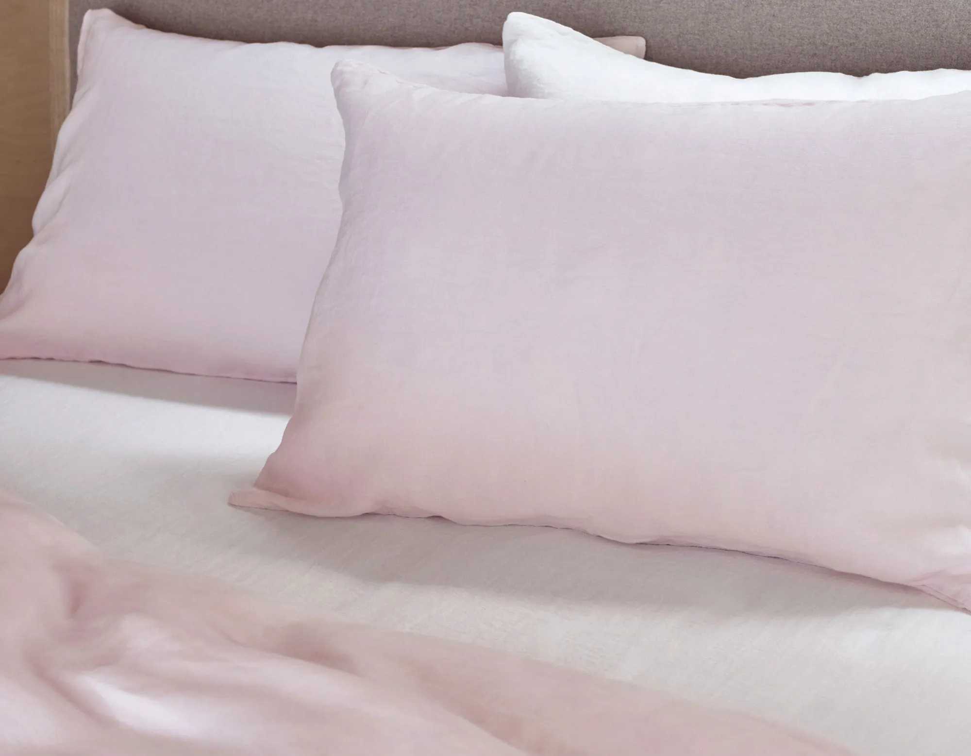 Standard Linen Pillowcase Pair - Soft Pink