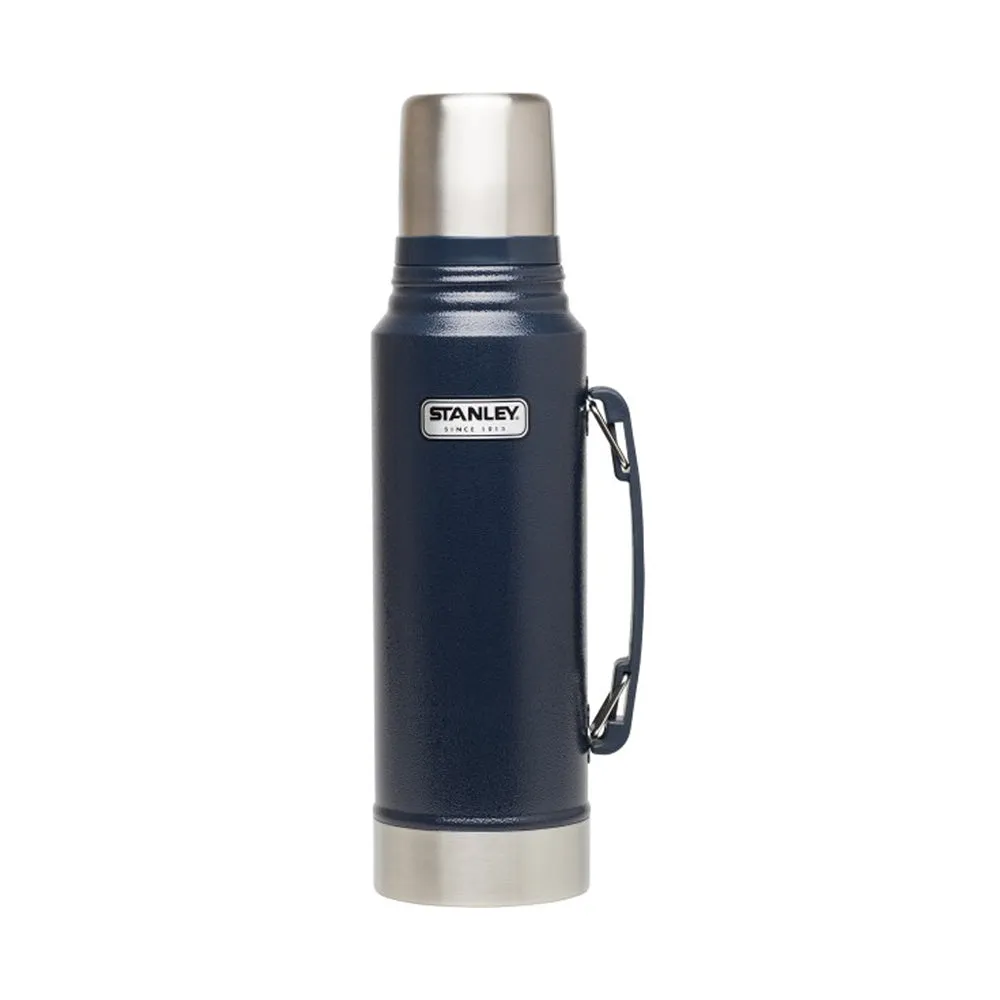 Stanley Classic Vacuum Insulated Bottle 1.4QT