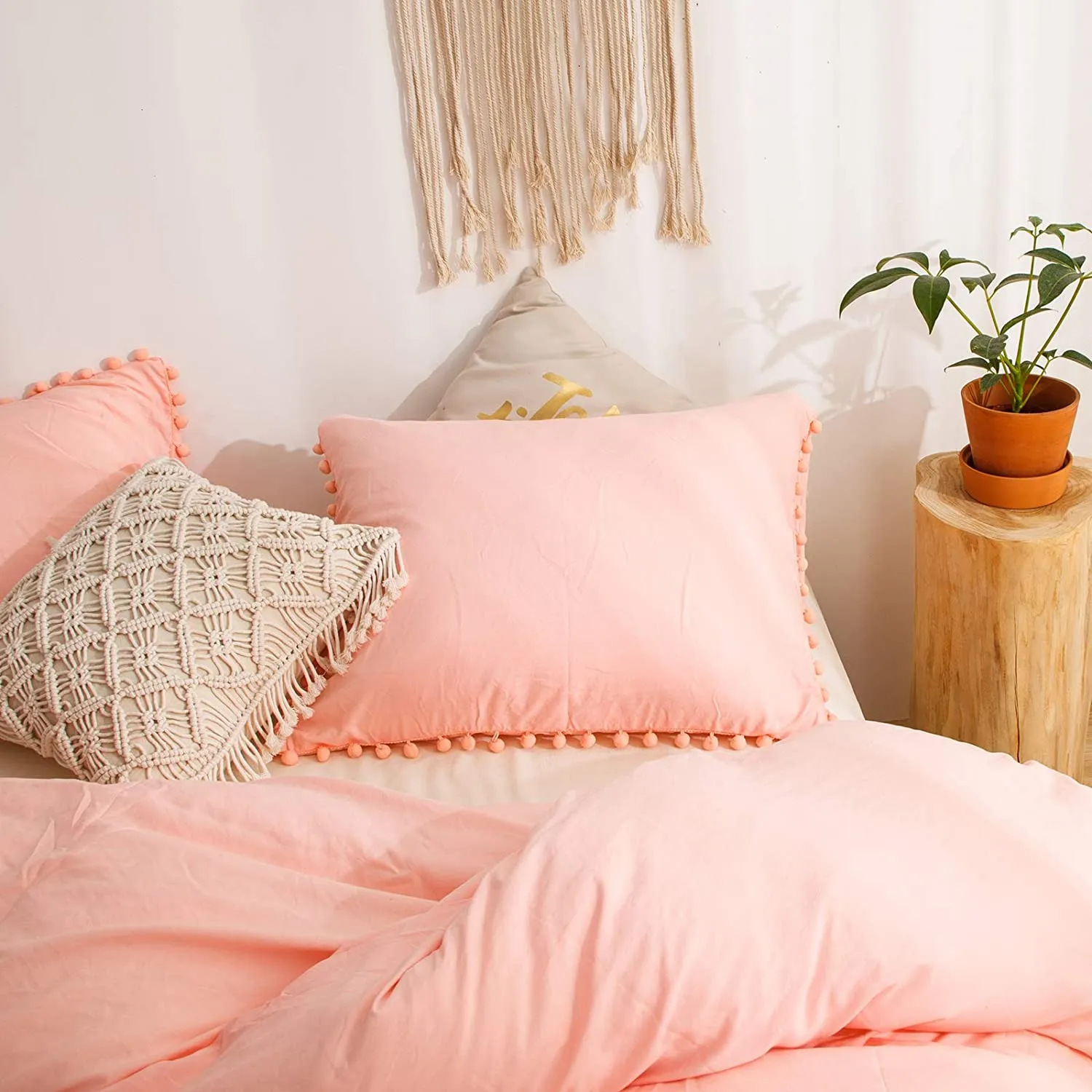 The Softy Pom Pom Pink Bed Set