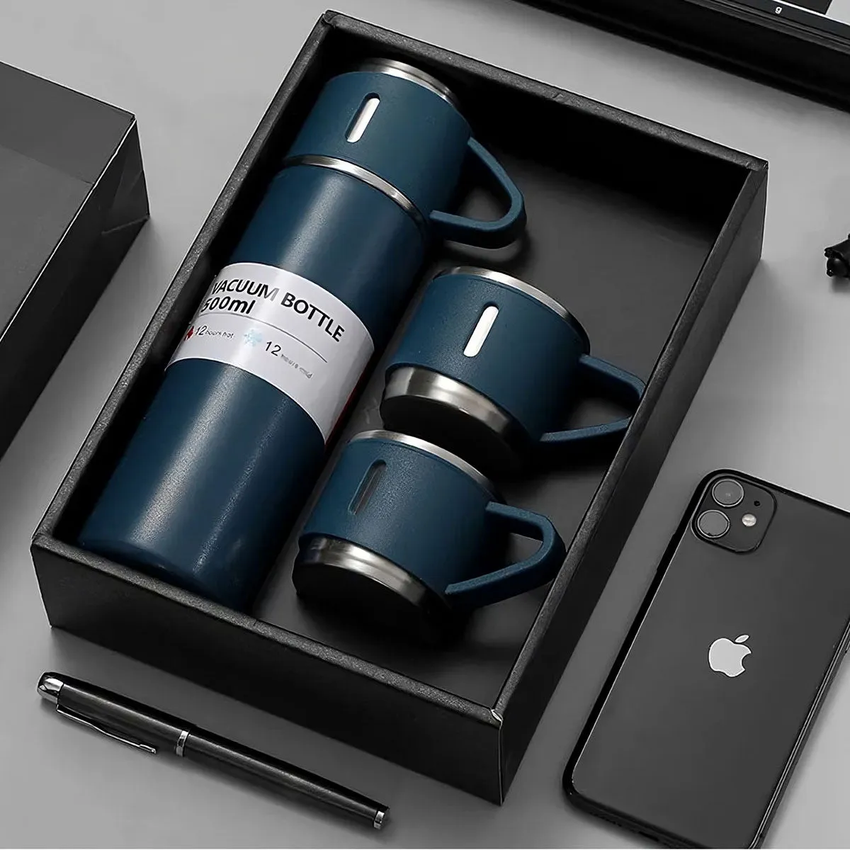 Vacuum Flask Set With Mugs